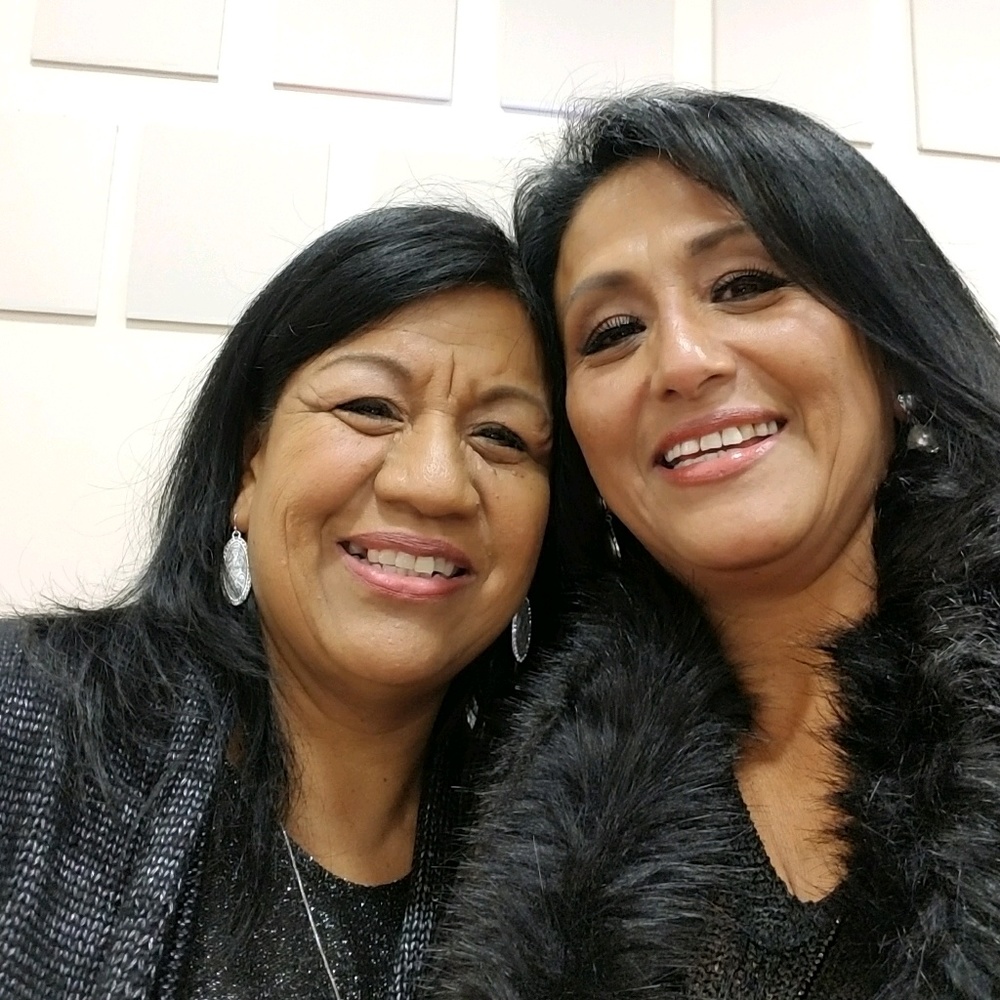 Meet your Posher, Ester